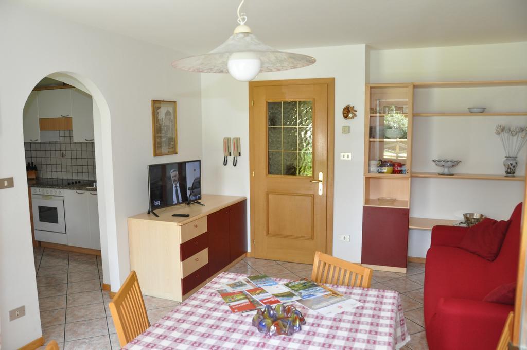 Casa Guido E Laura Apartment Поца ди Фаса Екстериор снимка